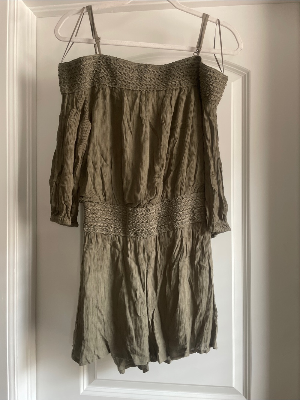 Purple Snow Olive Green Textured Off-Shoulder Smocked Romper Size Medium